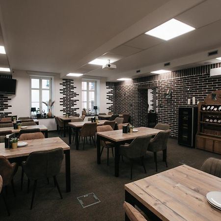 Penzion U Kubesa - Adults Only Kromeriz Luaran gambar