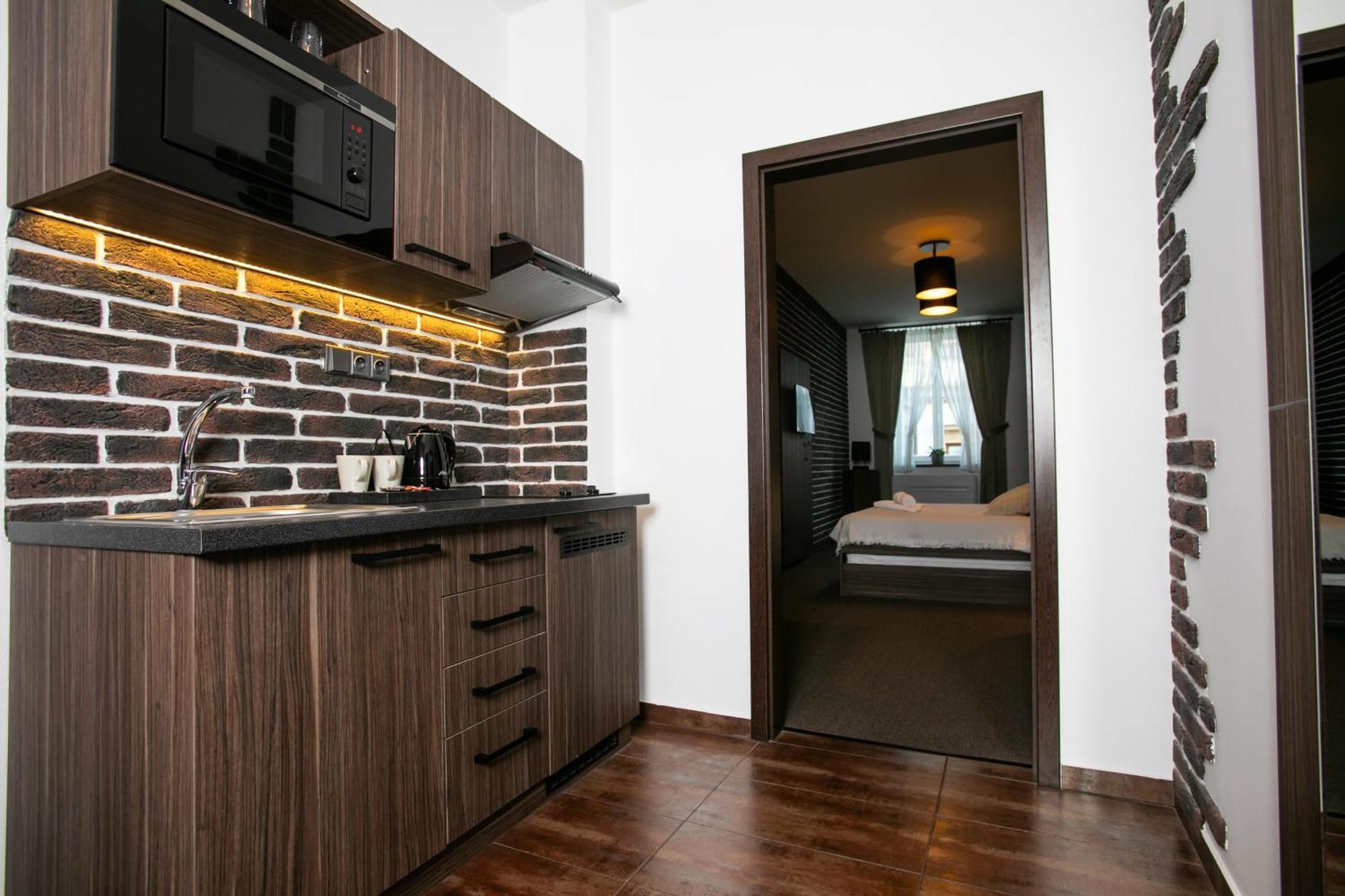 Penzion U Kubesa - Adults Only Kromeriz Bilik gambar
