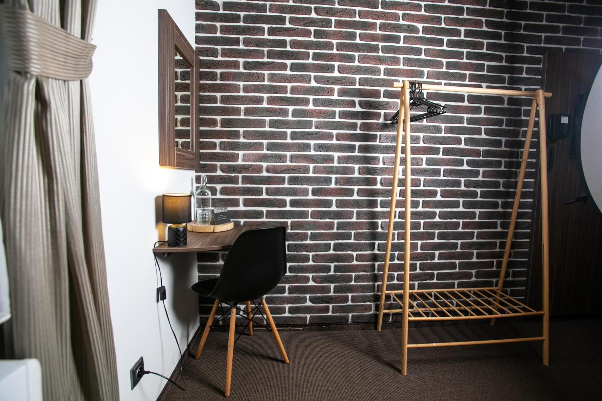 Penzion U Kubesa - Adults Only Kromeriz Bilik gambar